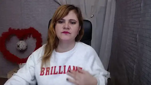 Snapshot of DaniellaKiss chatting on 10, 3, 2025 DaniellaKiss online show from 10, 3, 2025