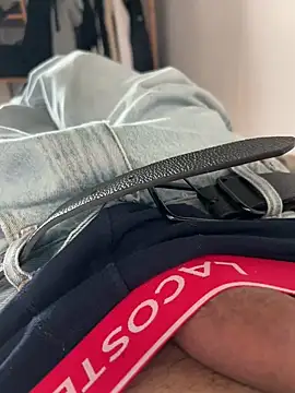 pignoufe online show from 20, 2, 2026