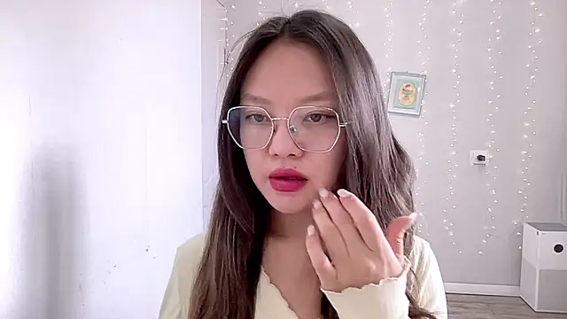 Risalynn online show from 15, 3, 2025