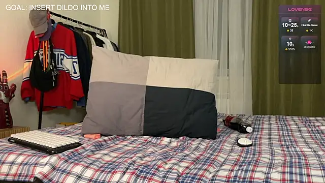 Snapshot of vlad_ggvldd chatting on 24, 10, 2025 vlad ggvldd online show from 24, 10, 2025