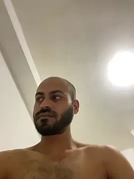 Snapshot of islandvybee55 chatting on 19, 12, 2024 islandvybee55 online show from 19, 12, 2024