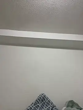 Snapshot of islandvybee55 chatting on 21, 1, 2025 islandvybee55 online show from 21, 1, 2025