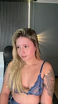 MiaPetit  online show from 6, 11, 2025