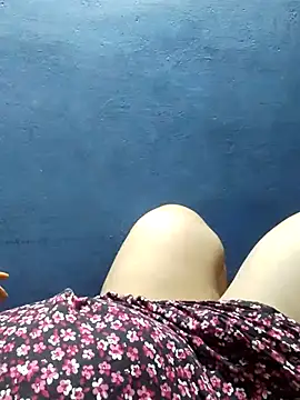 Snapshot of tamilthanushri chatting on 19, 2, 2025 tamilthanushri online show from 19, 2, 2025