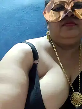 Snapshot of tamilthanushri chatting on 23, 2, 2025 tamilthanushri online show from 23, 2, 2025