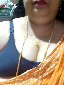 Snapshot of tamilthanushri chatting on 7, 10, 2025 tamilthanushri online show from 7, 10, 2025