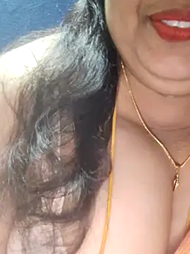 Snapshot of tamilthanushri chatting on 26, 11, 2025 tamilthanushri online show from 26, 11, 2025