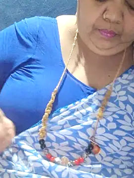 Snapshot of tamilthanushri chatting on 23, 4, 2026 tamilthanushri online show from 23, 4, 2026