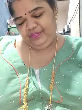 Snapshot of tamilthanushri chatting on 23, 4, 2026 tamilthanushri online show from 23, 4, 2026