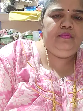Snapshot of tamilthanushri chatting on 26, 4, 2026 tamilthanushri online show from 26, 4, 2026