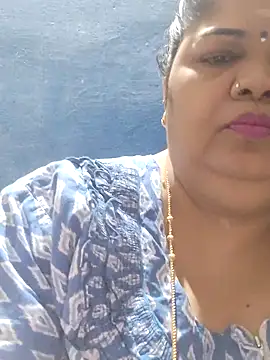 Snapshot of tamilthanushri chatting on 18, 5, 2026 tamilthanushri online show from 18, 5, 2026
