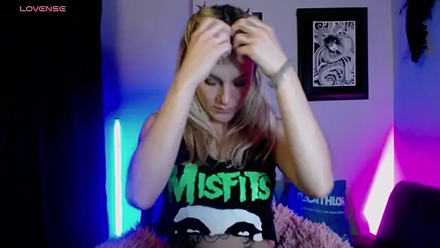 Snapshot of kim_jeins11 chatting on 15, 10, 2025 kim jeins11 online show from 15, 10, 2025