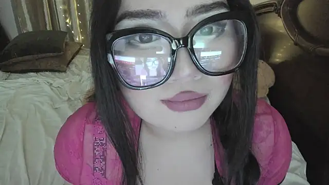 cutie sakura online show from 18, 1, 2025