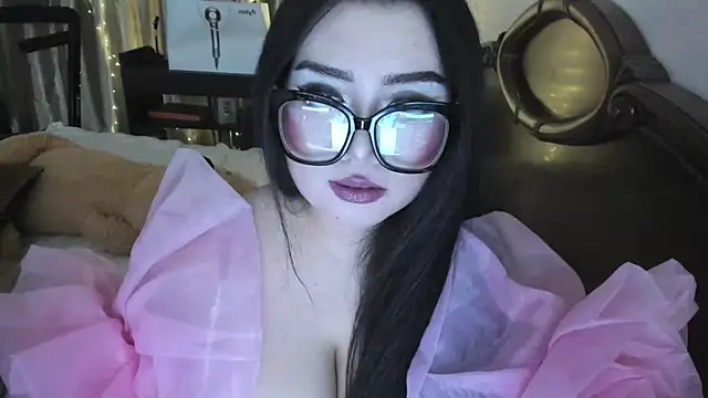 cutie sakura online show from 31, 1, 2025