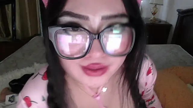 cutie sakura online show from 1, 3, 2025