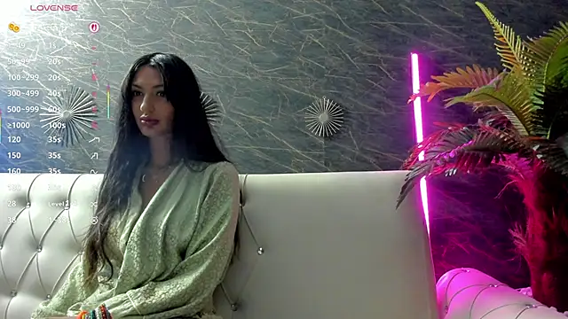 moona ray online show from 18, 9, 2025