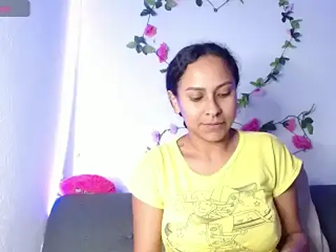 Snapshot of Cereza_horny chatting on 6, 12, 2024 Cereza horny online show from 6, 12, 2024