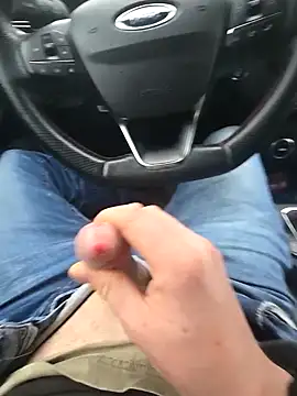 Titanhoott online show from 9, 12, 2024