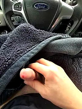 Titanhoott online show from 20, 2, 2025