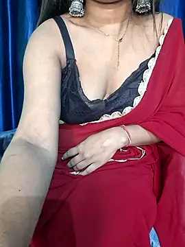 Snapshot of Lufi_2 chatting on 12, 9, 2025 Lufi 2 online show from 12, 9, 2025