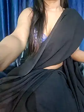 Snapshot of Lufi_2 chatting on 24, 10, 2025 Lufi 2 online show from 24, 10, 2025