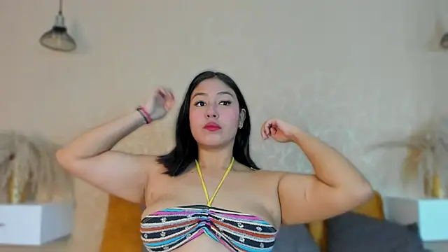 EmmaRossem online show from 1, 3, 2025