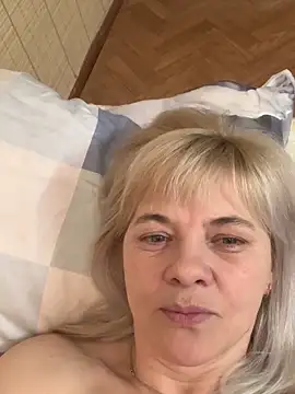 Lia Laguna77 online show from 1, 3, 2025