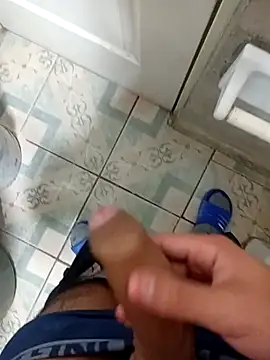 Snapshot of DaniSexFlow chatting on 12, 11, 2025 DaniSexFlow online show from 12, 11, 2025