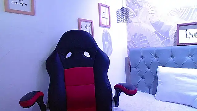 violletha online show from 4, 2, 2025