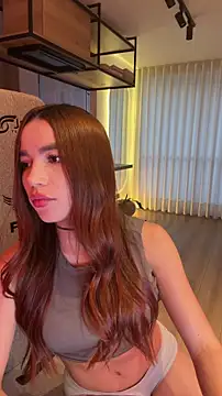 carolynnetrujillo online show from 7, 4, 2026