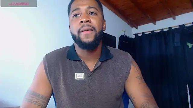 Snapshot of Drake_Nassir4 chatting on 20, 6, 2026 Drake Nassir4 online show from 20, 6, 2026