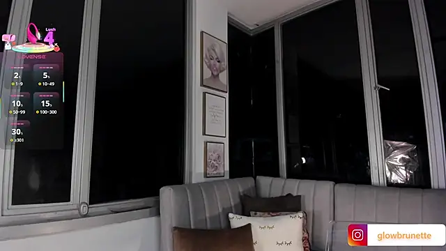 Snapshot of Megan_Lim chatting on 3, 3, 2025 Megan Lim online show from 3, 3, 2025