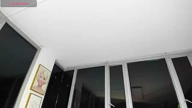 Snapshot of Megan_Lim chatting on 6, 3, 2025 Megan Lim online show from 6, 3, 2025