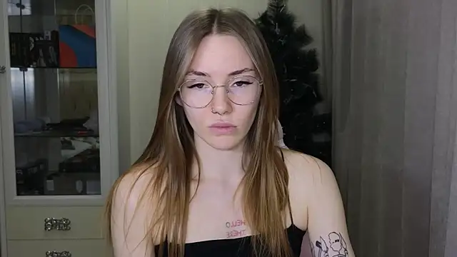 littlevildevil online show from 20, 12, 2024