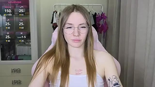 littlevildevil online show from 4, 3, 2025