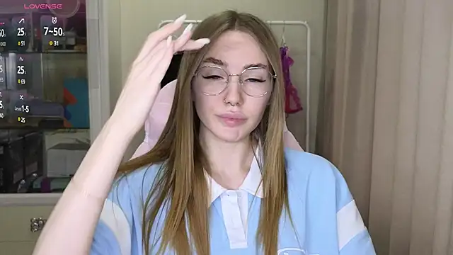 littlevildevil online show from 22, 3, 2025