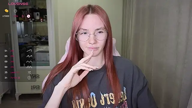 littlevildevil online show from 17, 10, 2025