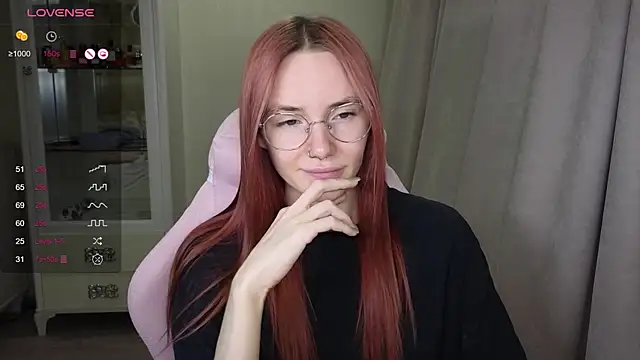 littlevildevil online show from 8, 11, 2025