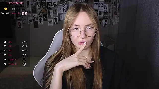 littlevildevil online show from 15, 3, 2026