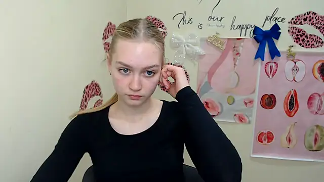 MademoiselleCl online show from 22, 12, 2024