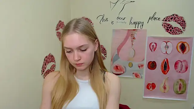 MademoiselleCl online show from 25, 1, 2025