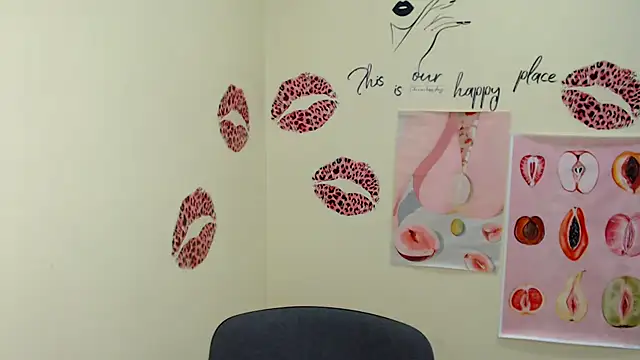 MademoiselleCl online show from 1, 2, 2025