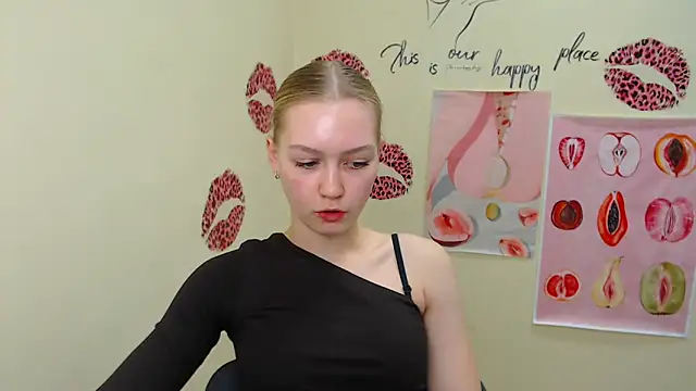 MademoiselleCl online show from 16, 2, 2025