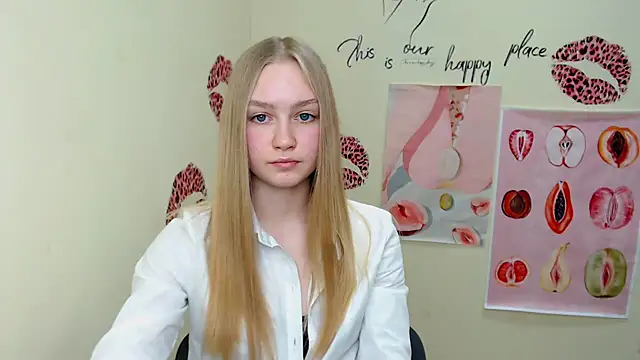 MademoiselleCl online show from 8, 3, 2025