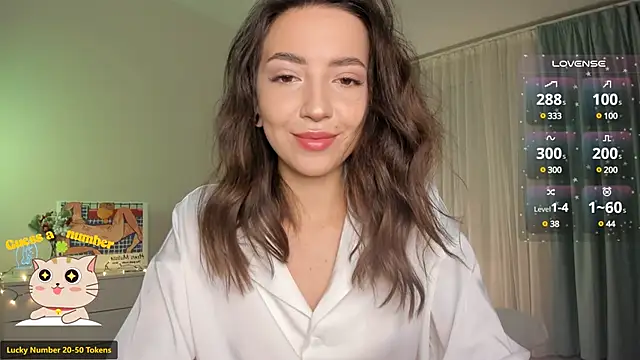 Snapshot of Oh_My_Dianee chatting on 11, 12, 2024 Oh My Dianee online show from 11, 12, 2024