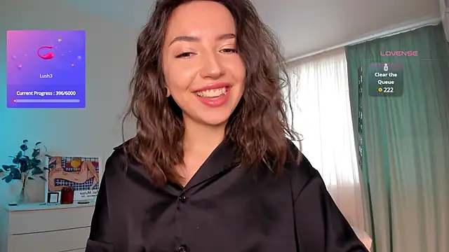 Snapshot of Oh_My_Dianee chatting on 7, 2, 2025 Oh My Dianee online show from 7, 2, 2025