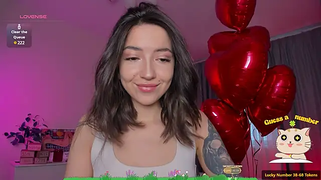 Snapshot of Oh_My_Dianee chatting on 14, 2, 2025 Oh My Dianee online show from 14, 2, 2025