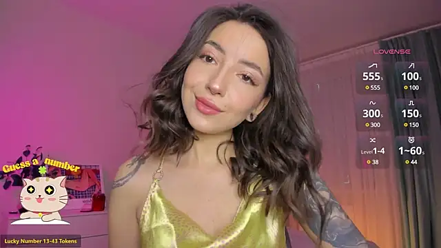 Snapshot of Oh_My_Dianee chatting on 7, 3, 2025 Oh My Dianee online show from 7, 3, 2025