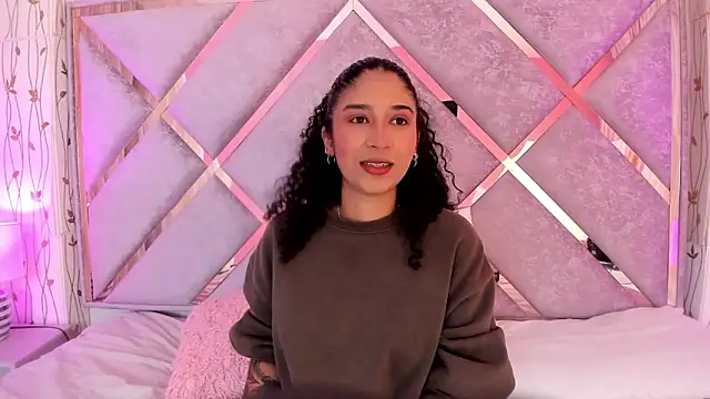  lanna jhonson  online show from 13, 1, 2025