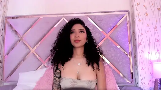  lanna jhonson  online show from 16, 1, 2025